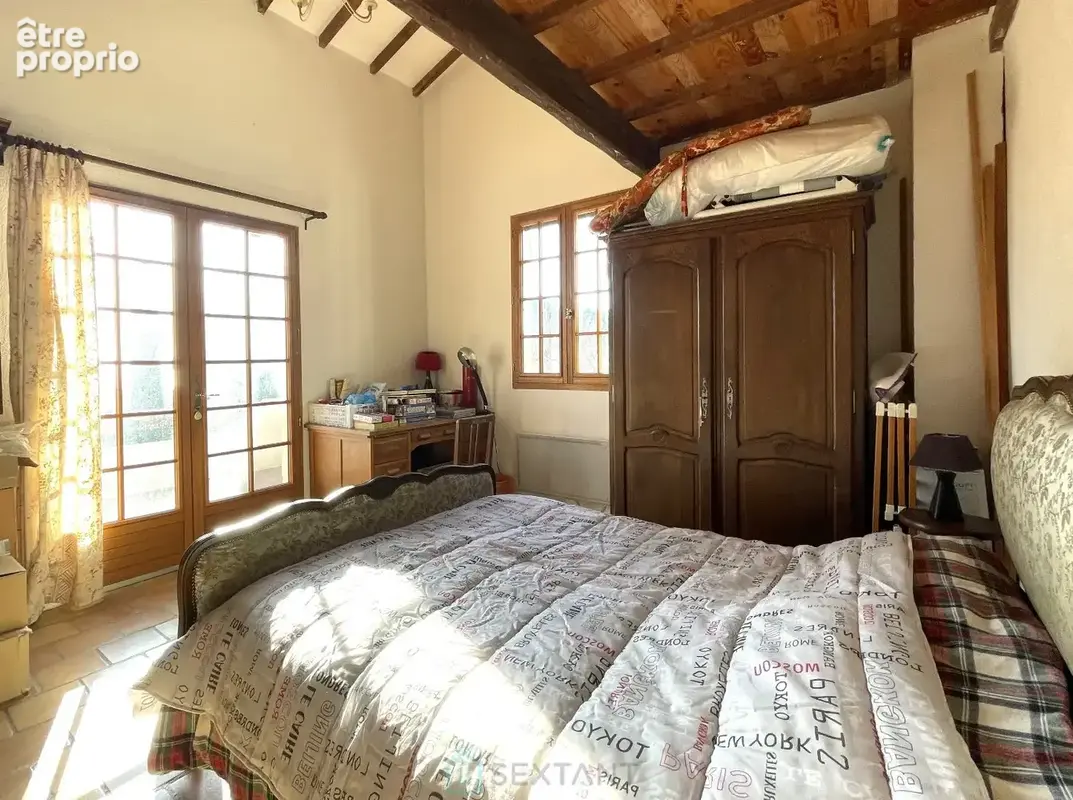 ISTRES Propriété de caractère  Maison principale + extension avec double habitation  230 m²  Terrain 1400 m² - photo 19