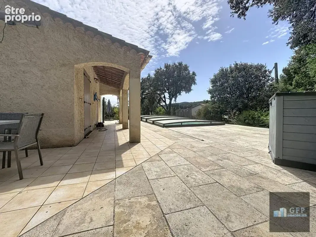 Villa à vendre avec piscine à Bormes-les-Mimosas – Maison 3 chambres avec studio indépendant sur terrain de 1 185 m² - photo 45