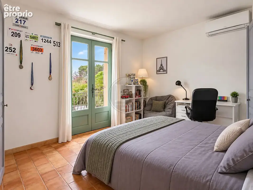 Villa provençale - 175 m2 - Piscine - photo 11