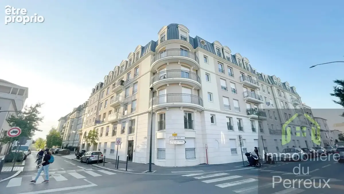 Photo Appartement à Le Perreux-Sur-Marne au prix de 388 000€