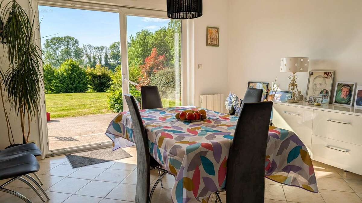 Maison à GOUZEAUCOURT
