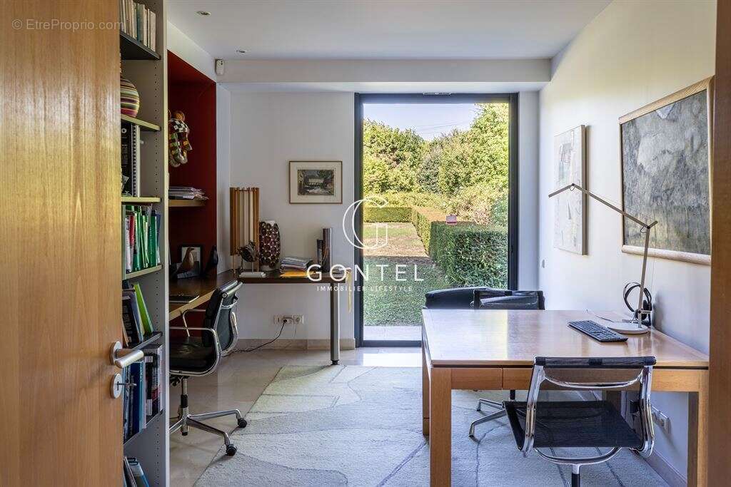 Maison familiale à Saint-Cyr-au-Mont-d'Or - photo 18