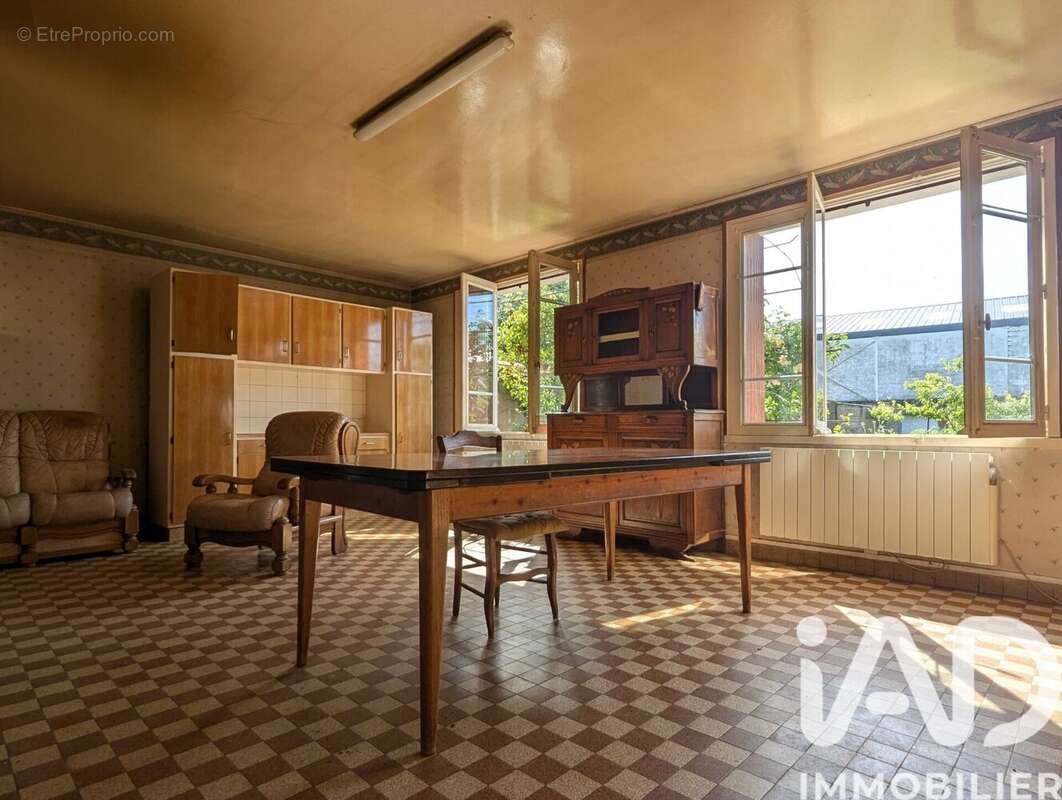 Maison 132 m² à La Grimaudiere  - photo 4