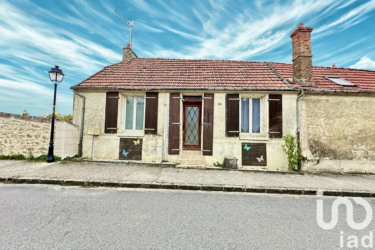Photo 1 - Maison à OULCHY-LE-CHATEAU