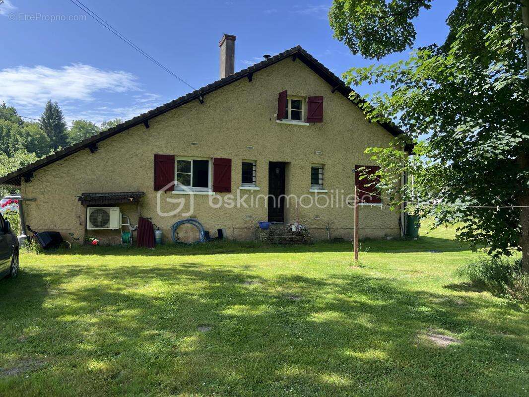 Maison à CONDE-SUR-VESGRE