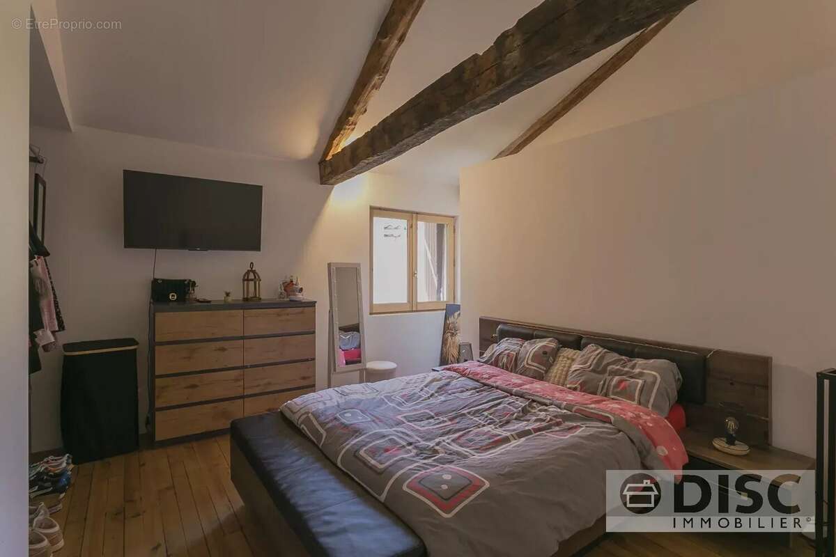 Appartement à SAINT-ANTONIN-NOBLE-VAL