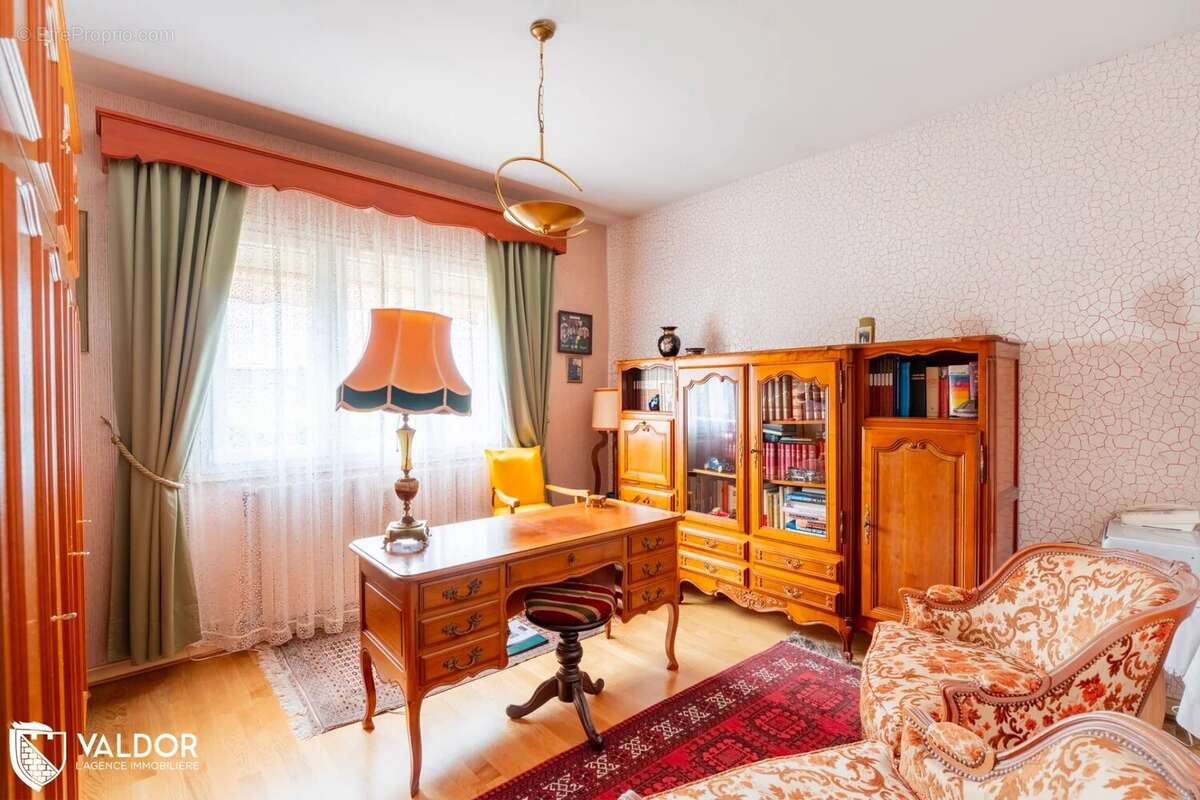 Maison à MONTMERLE-SUR-SAONE