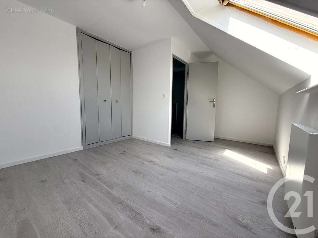 Maison 101 m² à Lesdins  - photo 10