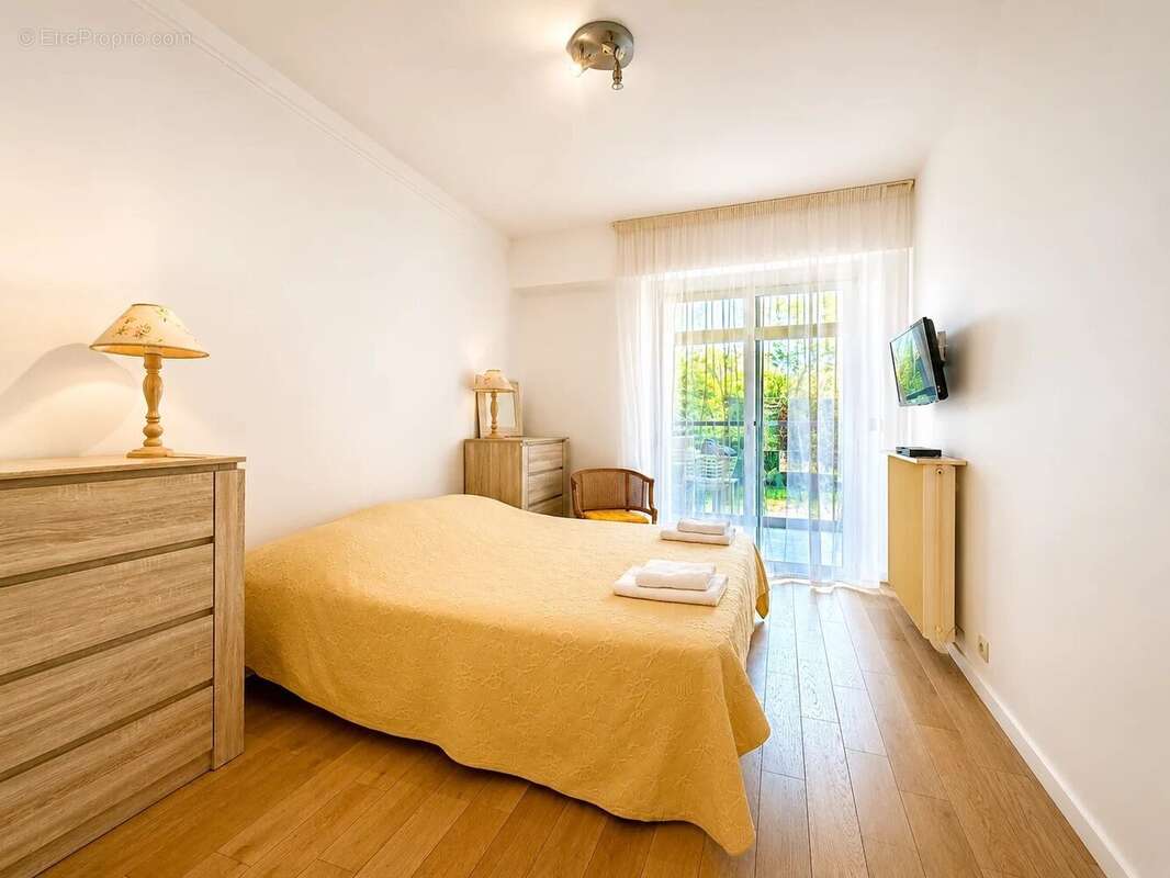 Appartement 4 pièces avec jardins – Accès direct à la plage - photo 6