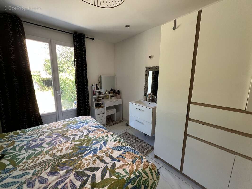 Maison 97 m² à Angers  - photo 6