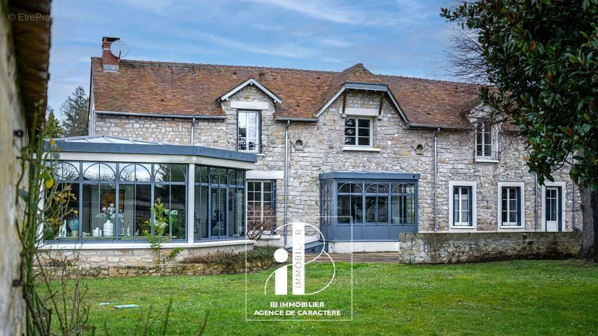 Maison à BOURRON-MARLOTTE