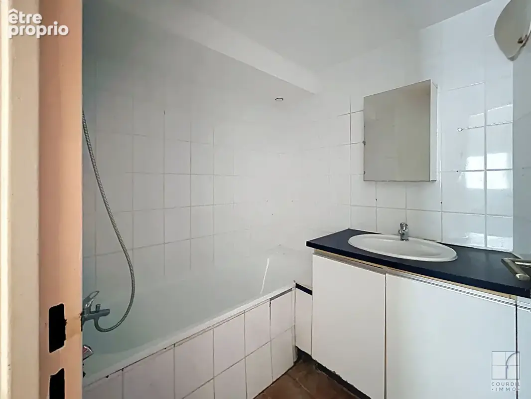 Résidence HAUTS DE NIMES - 2 pièces 38 m² - photo 6