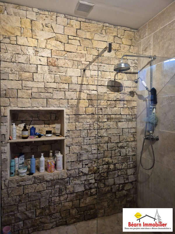 Maison à L'HOPITAL-D'ORION