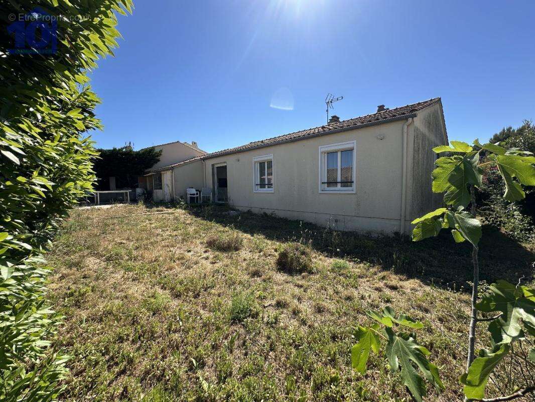 Maison à SERIGNAN