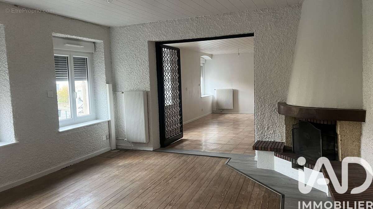 Photo 2 - Appartement à VIEUX-CHARMONT