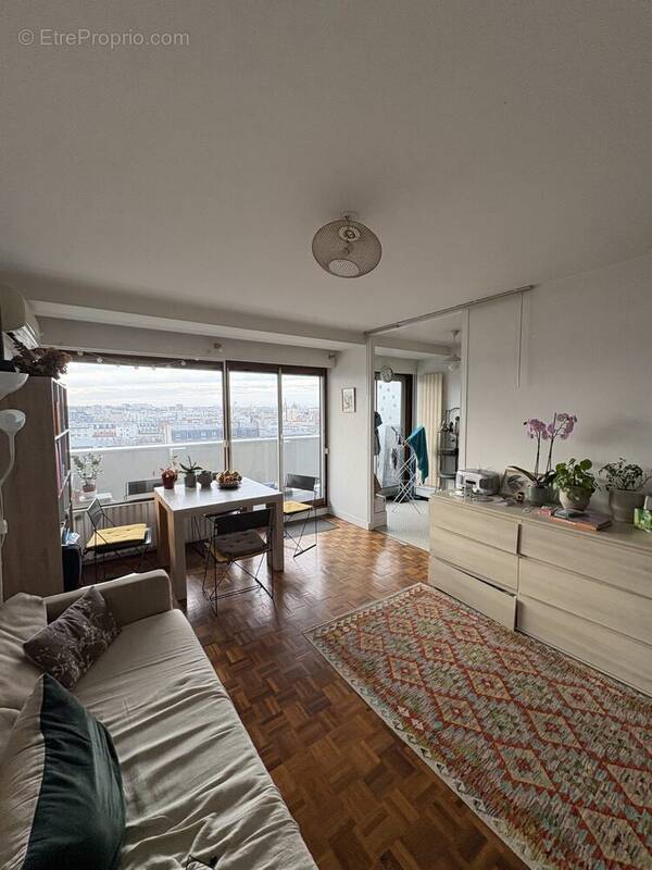 Appartement à PARIS-13E