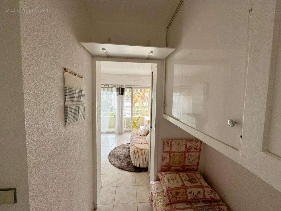 Appartement à MAUGUIO