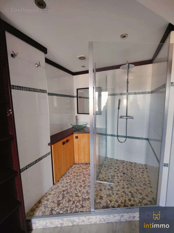 Appartement à BOURGOIN-JALLIEU