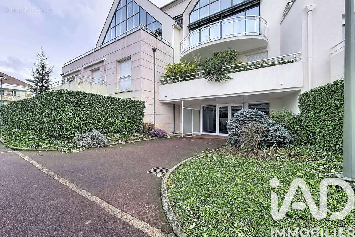 Photo 2 - Appartement à OZOIR-LA-FERRIERE