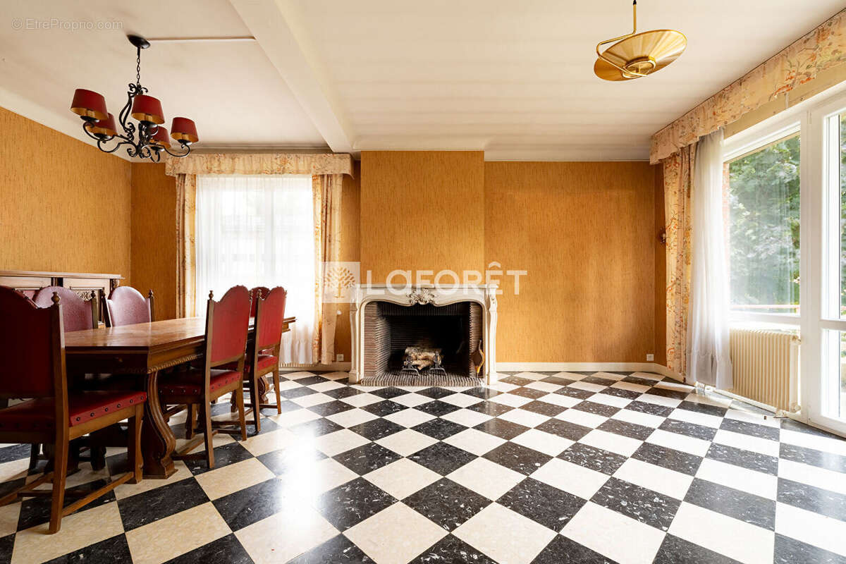 Maison à DOUAI