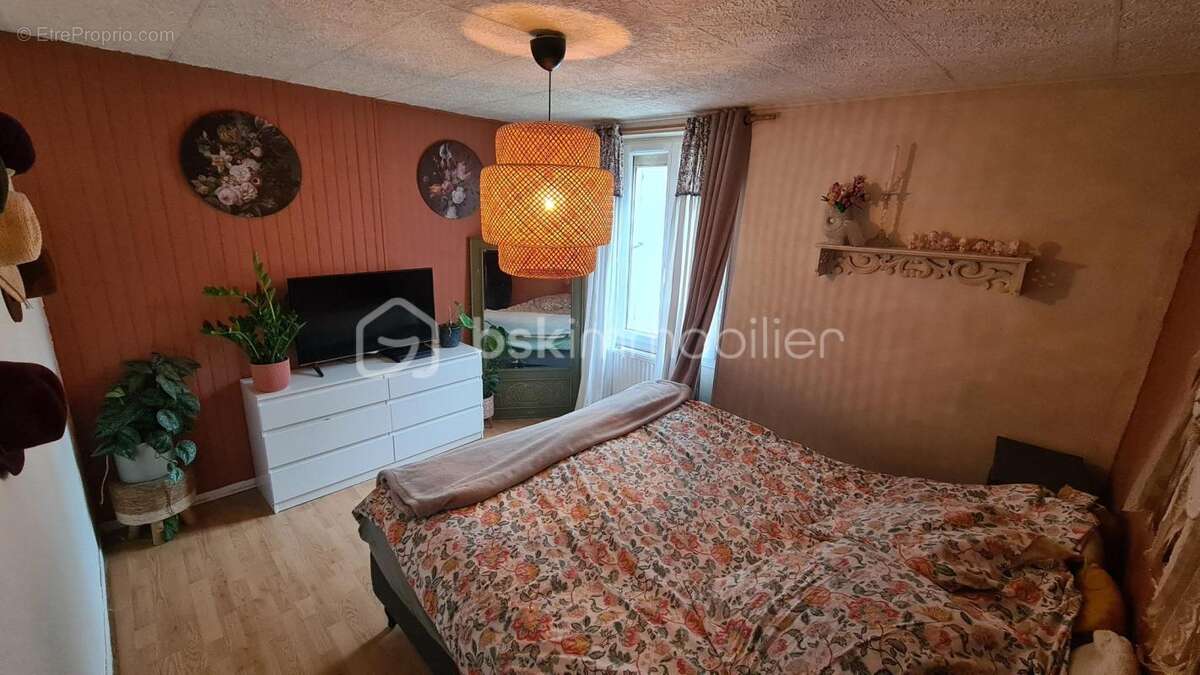 Maison à CLAYE-SOUILLY