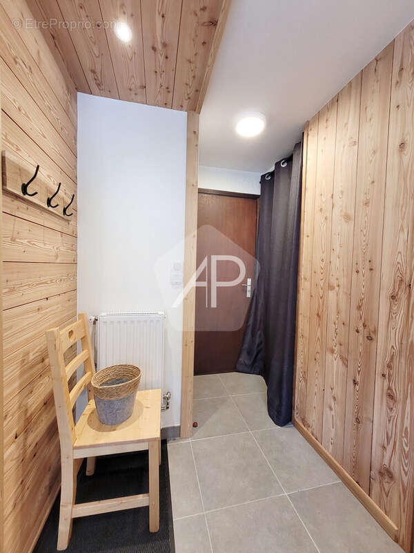 Appartement à LA SALLE-LES-ALPES