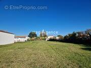 Terrain à LES SABLES-D&#039;OLONNE