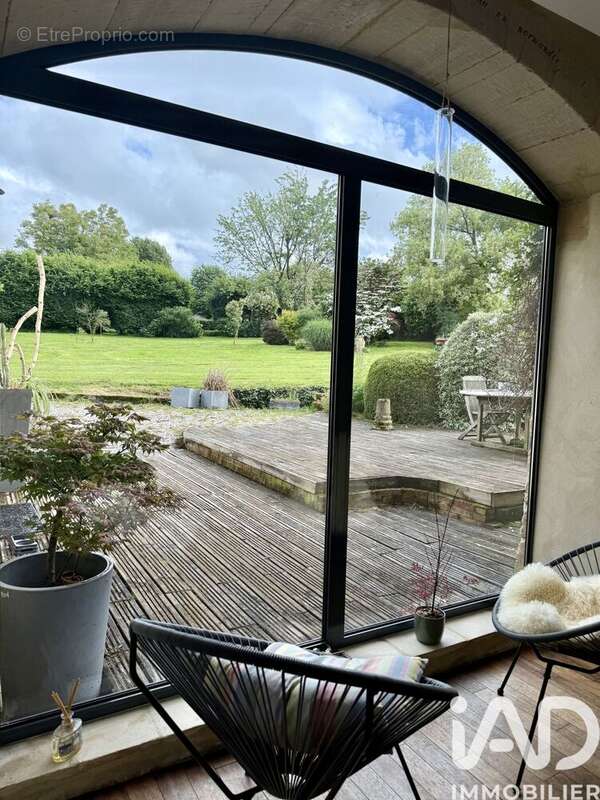 Maison 217 m² à Esquay-Sur-Seulles  - photo 7