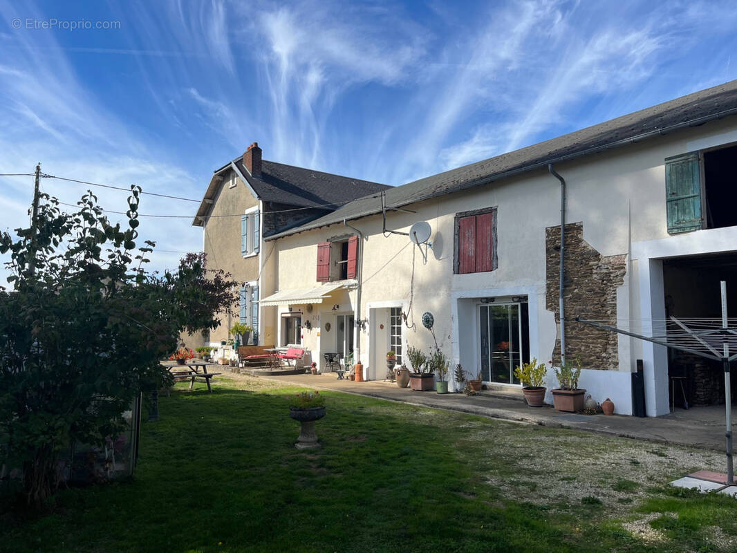 Maison à LA COQUILLE