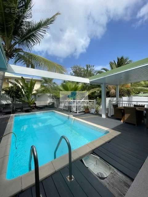 Maison à SAINT-MARTIN