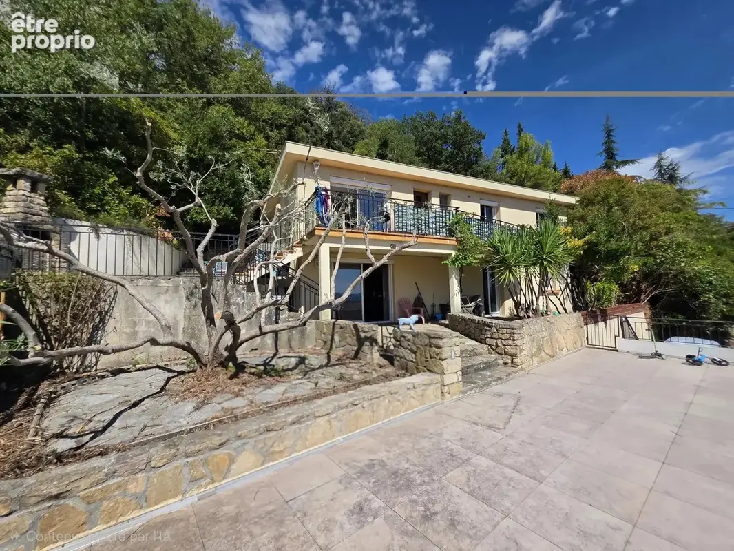 Photo Maison à Le Teil au prix de 190 000€
