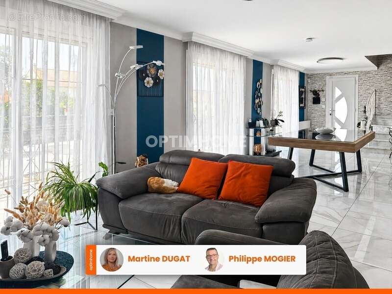 MAGNET (03) – Maison familiale de 185,65 m² habitables – Entièrement rénovée – 4 chambres – 2 grands garages - photo 3