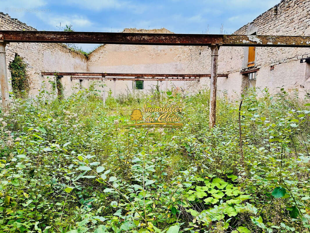Maison à FOUGEROLLES