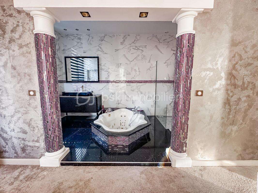 Maison à DAMMARIE-LES-LYS