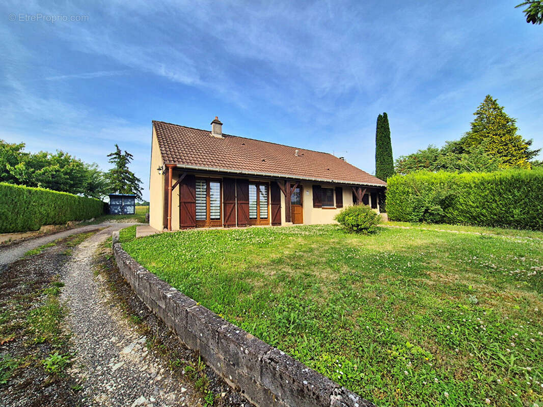 Maison à CHALAINES