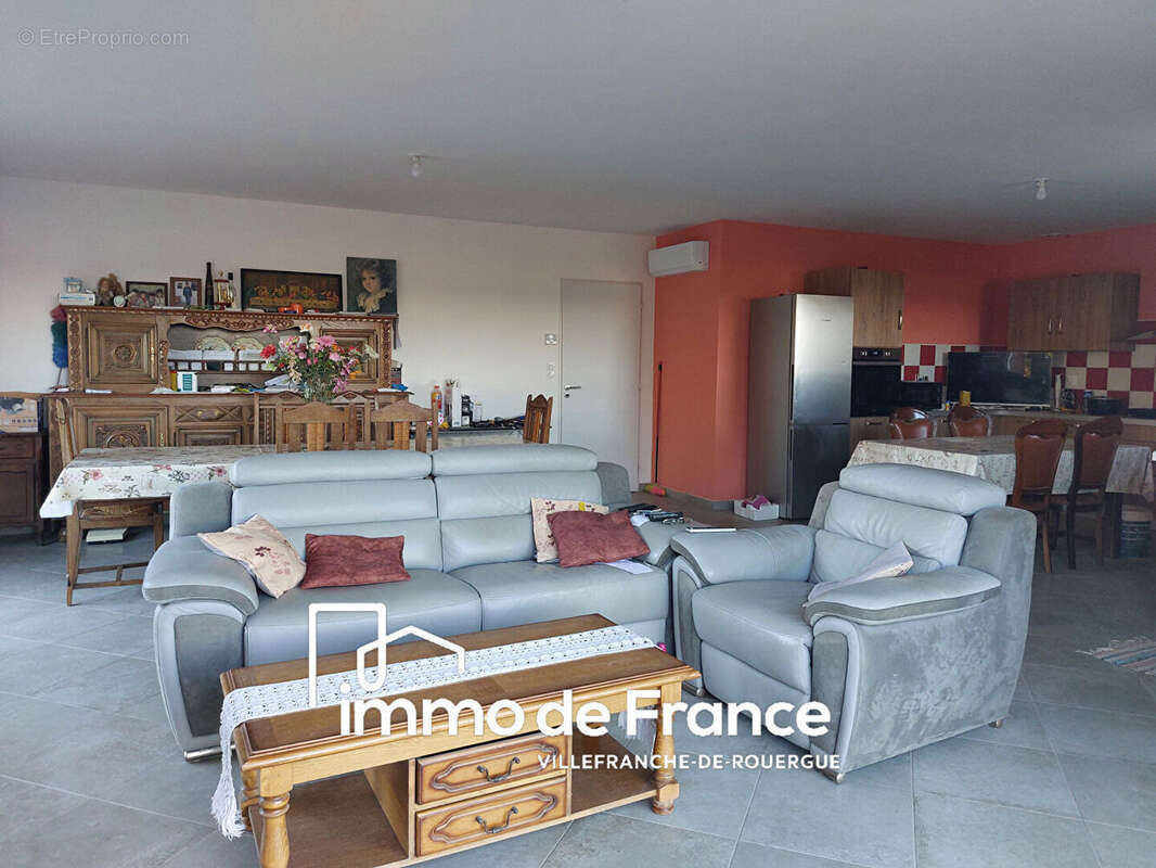 Maison Plain pied T5  de 120m² + garage 60m²- terrain 1000m² - photo 4