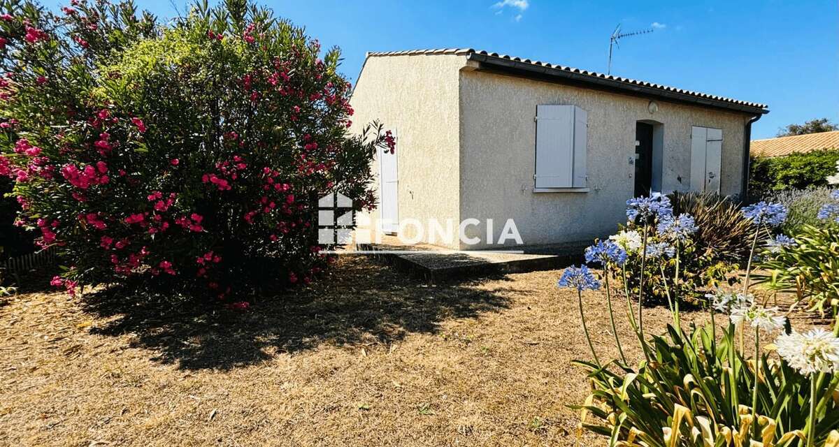 A fouras, pavillon de plain-pieds dans un quartier calme - photo 9