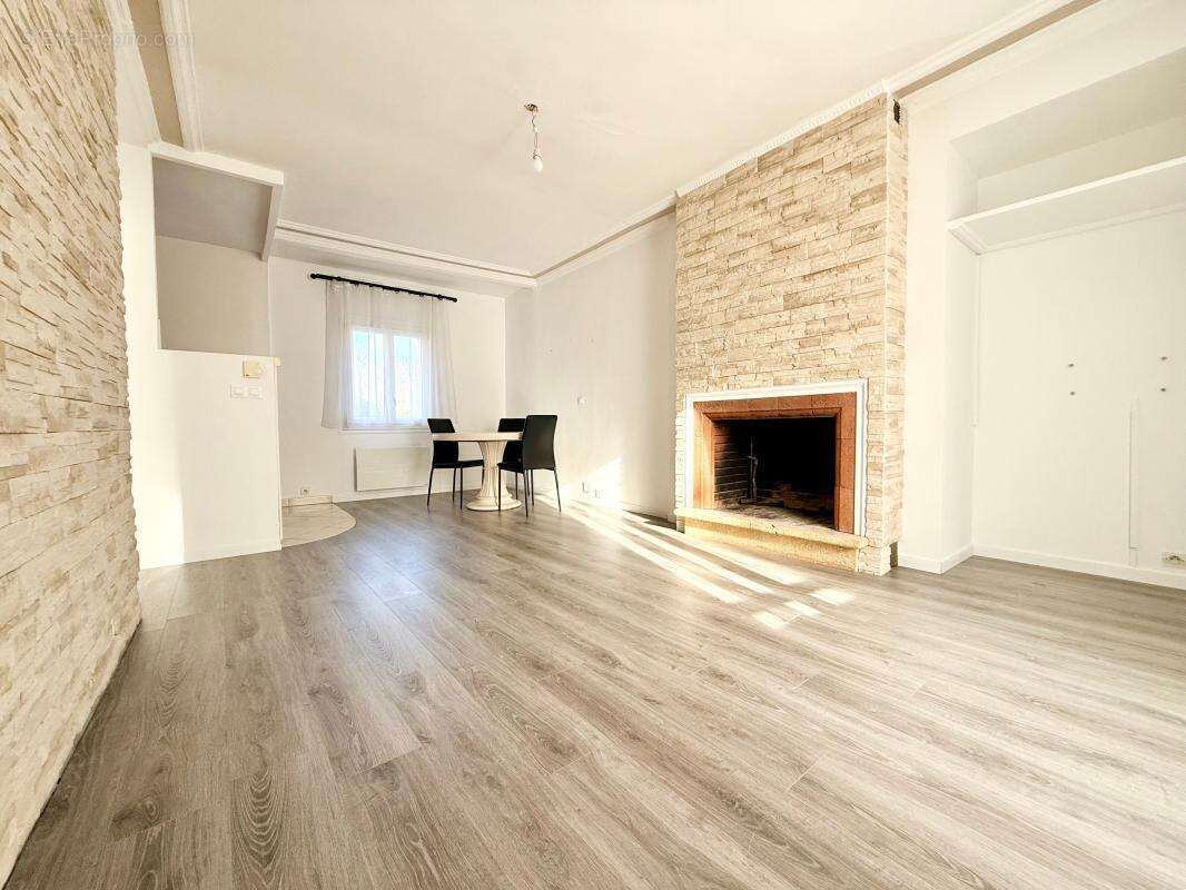 Appartement à SAINT-VRAIN