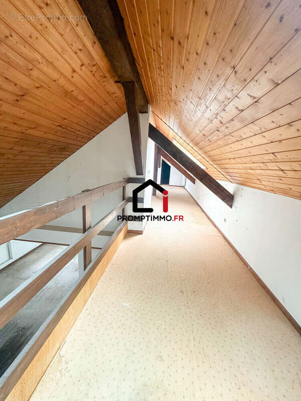 Appartement à AUDINCOURT