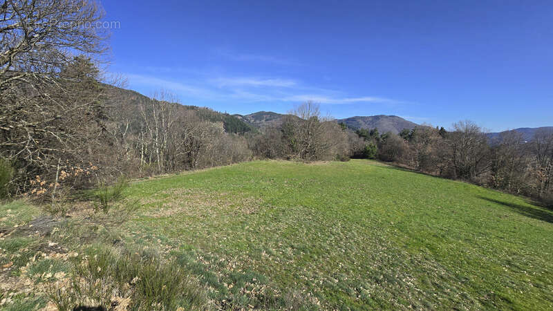 Terrains constructibles de 15 964,00 m² SAINT CIERGE SOUS LE CHEYLARD (07) - photo 12