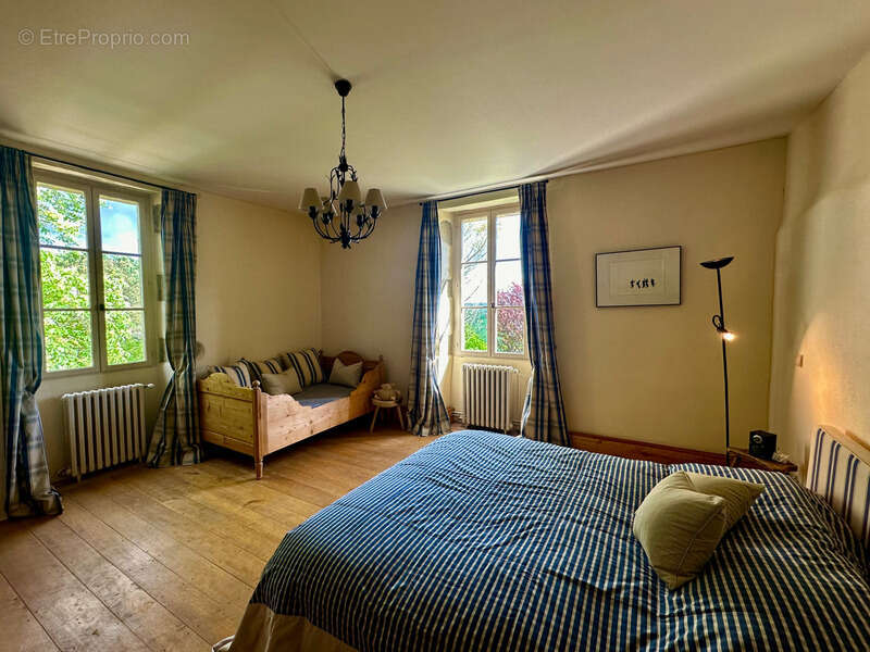 Dpt Gers (32), à vendre BAZIAN propriété P12 de 430 m² avec piscine et terrain de tennis - Terrain de 1,60 Ha - photo 15