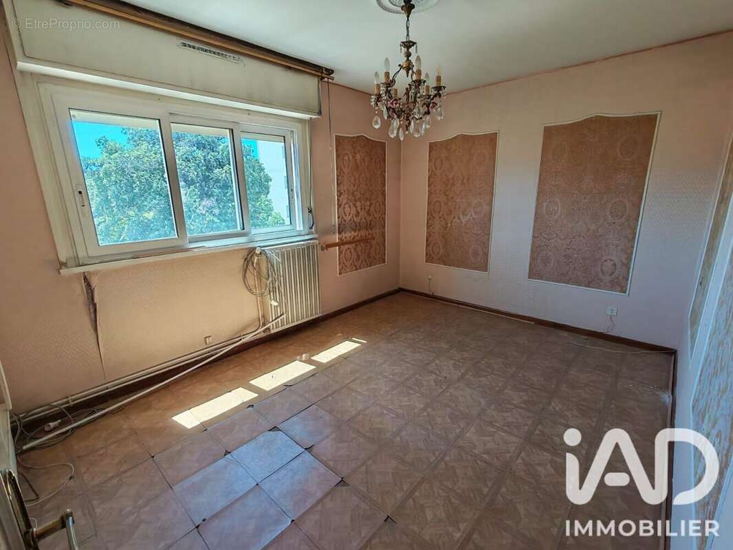Appartement 107 m² à Marseille-9e  - photo 9