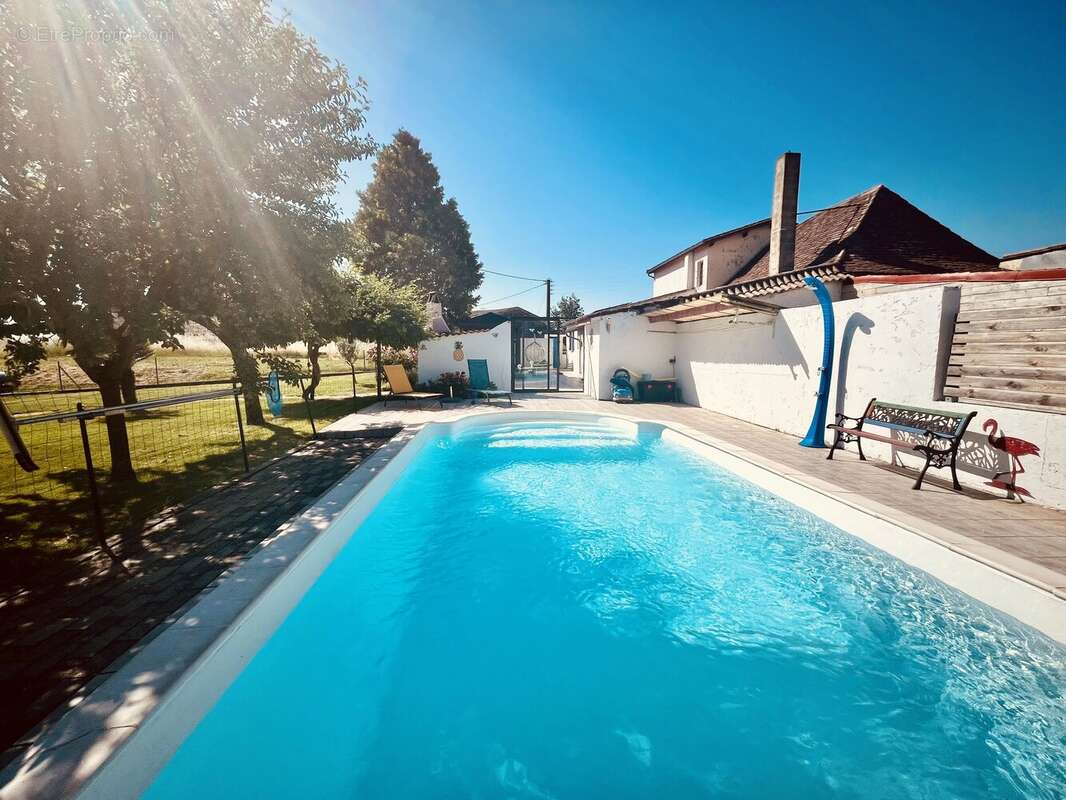 Maison à SOUMENSAC