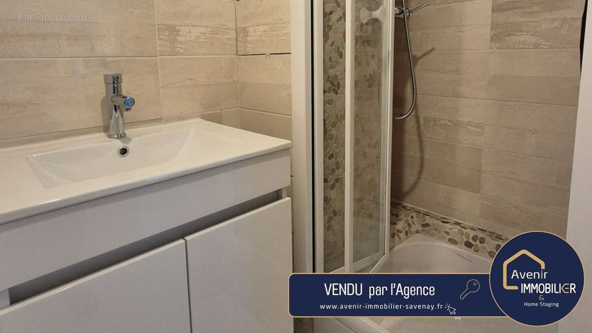 Maison à LA CHAPELLE-DES-MARAIS