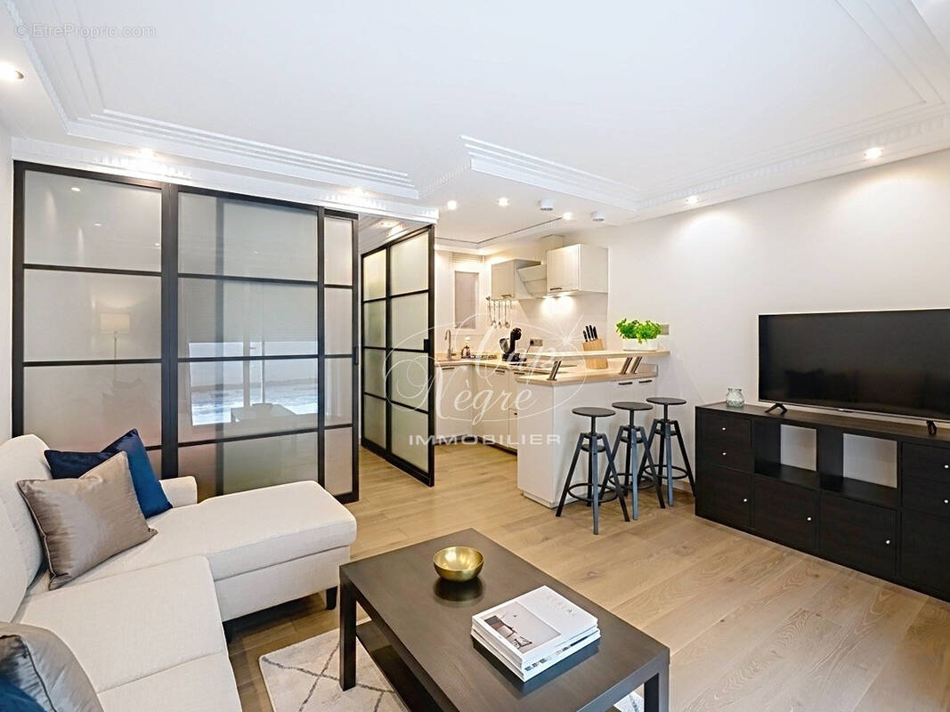 Appartement à GRIMAUD