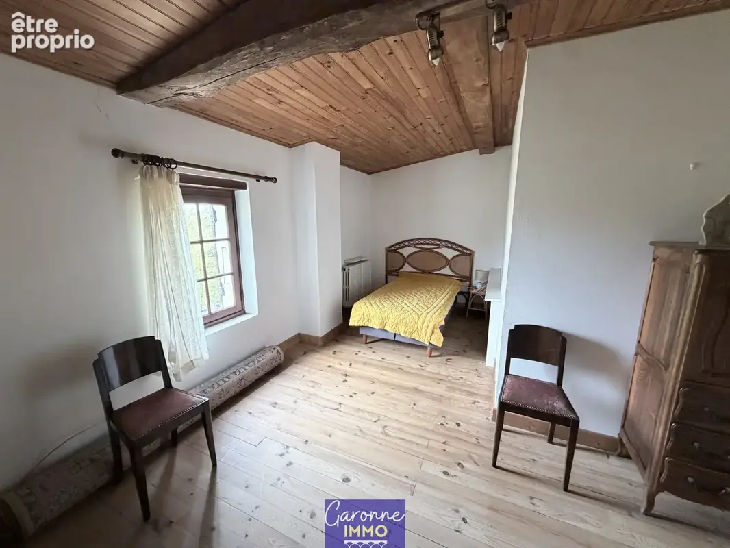 Grande maison familiale proche commerces - photo 10