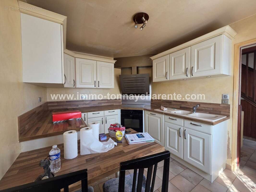 Maison 70 m² à Rochefort  - photo 3