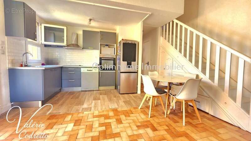 Appartement à HYERES