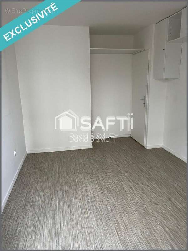 Photo 9 - Appartement à GENNEVILLIERS