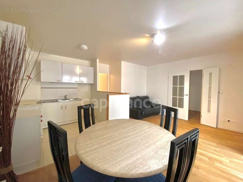 Appartement à NOGENT-SUR-MARNE